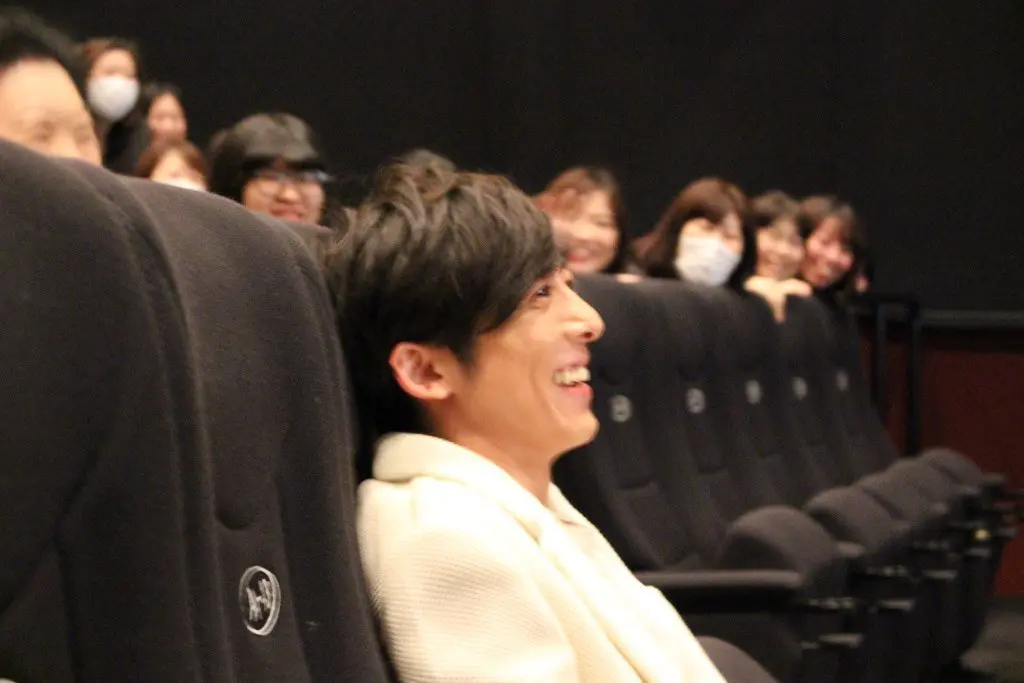 最前列　blank 13 舞台挨拶　高橋一生　2/17　シネマート心斎橋　1～2枚 映画『blank13 高橋一生「大阪は人があたたかい、人情の街！」 斎藤工&amp;高橋一生「このご縁に幸せ！」と意気投合！ - YouTube blank13』高橋一生が“山なり兄さん”村上淳との出会いを回想、佐藤