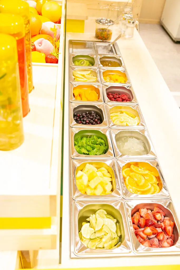 リプトン『Fruits in Tea To Go OSAKA』がディアモール大阪に7／5（木