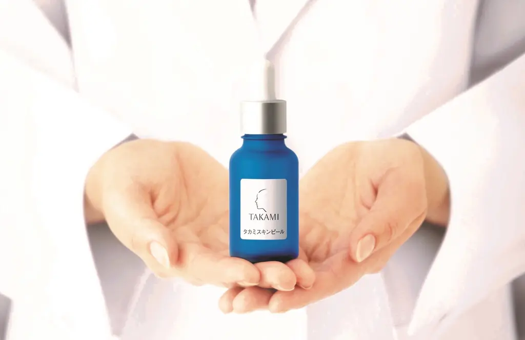 無料サンプルももらえる！ 化粧品ブランド『タカミ』が、関西初のPOP