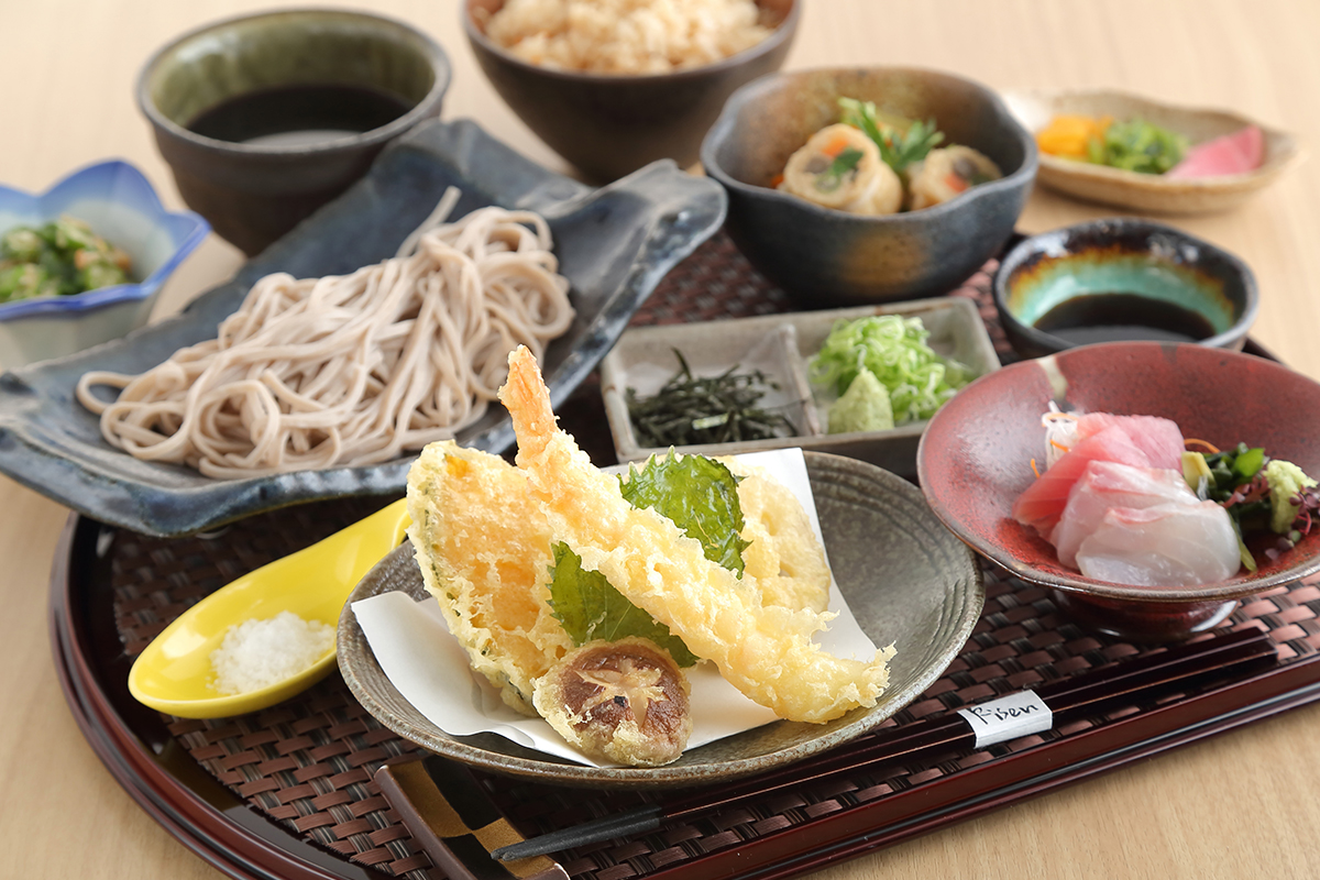 璃泉_天そば御膳