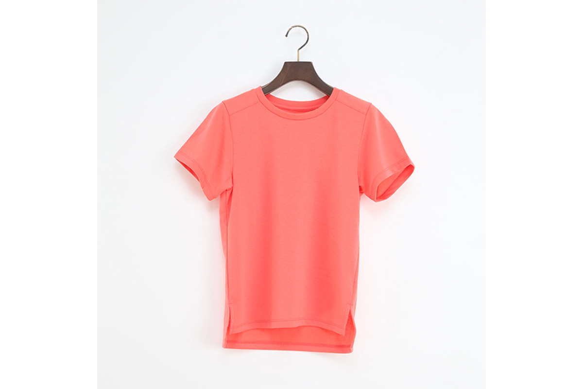 ダンスキンのDRYMIXメッシュTシャツ