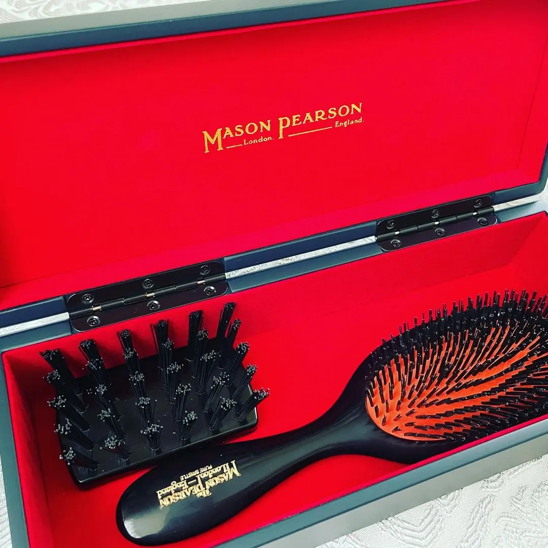 MASON PEARSON ヘアブラシ ピンク Amazon.com: CHILDS PINK SENSITIVE BRISTLE HAIR BRUSH