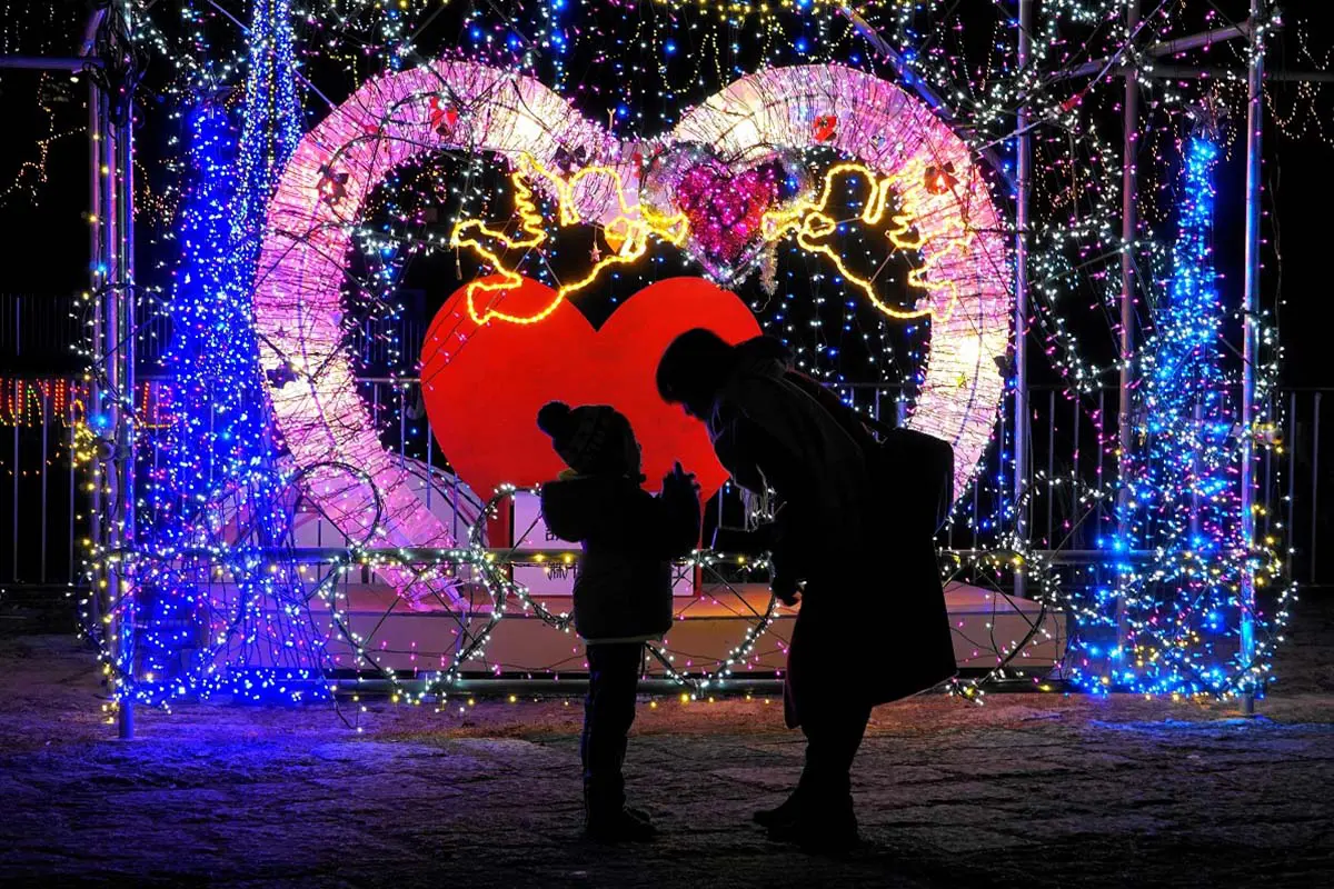 京都】幻想的なイルミネーション5選！定番の京都駅や亀岡など