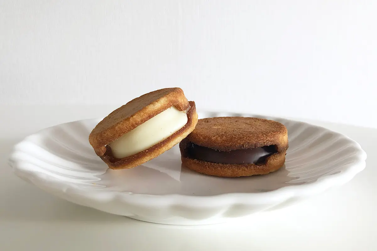 1分で完売!?冬限定スイーツSNOWSの「スノーボール」とろ生チョコを実食