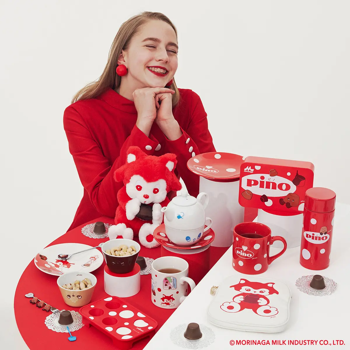 ピノが雑貨に！お皿やマグなど「アフタヌーンティー」との初コラボ商品