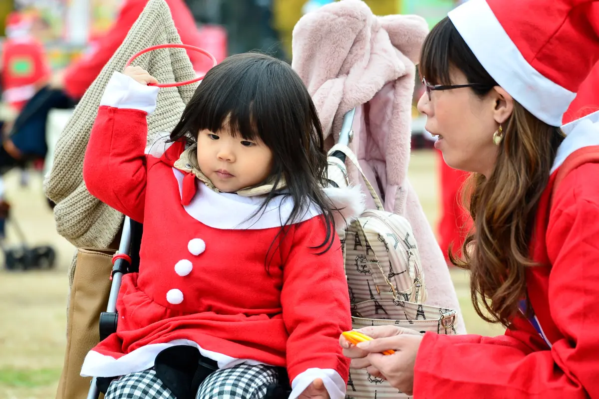 3年ぶり！大阪城公園にサンタクロースが集う“サンタラン”11/27開催