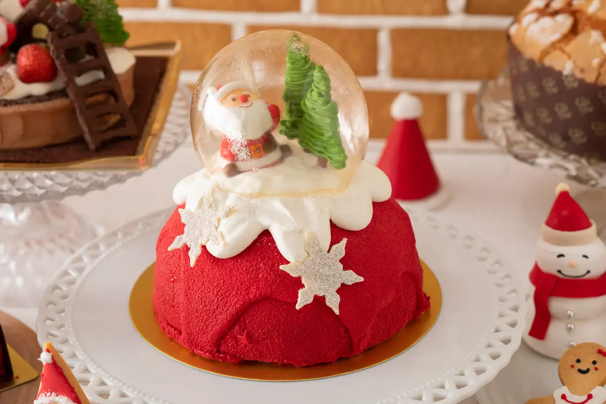 なんば「スイスホテル南海大阪」でサンタが可愛いクリスマスケーキ予約