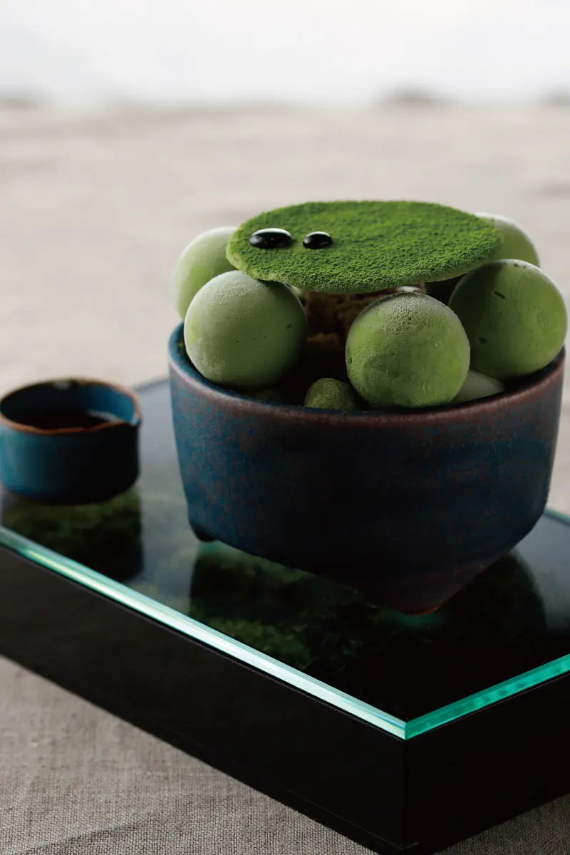 まっちゃページ 京都駅で人気の“映え”抹茶パフェがよりおいしく！黒蜜＆黒糖が