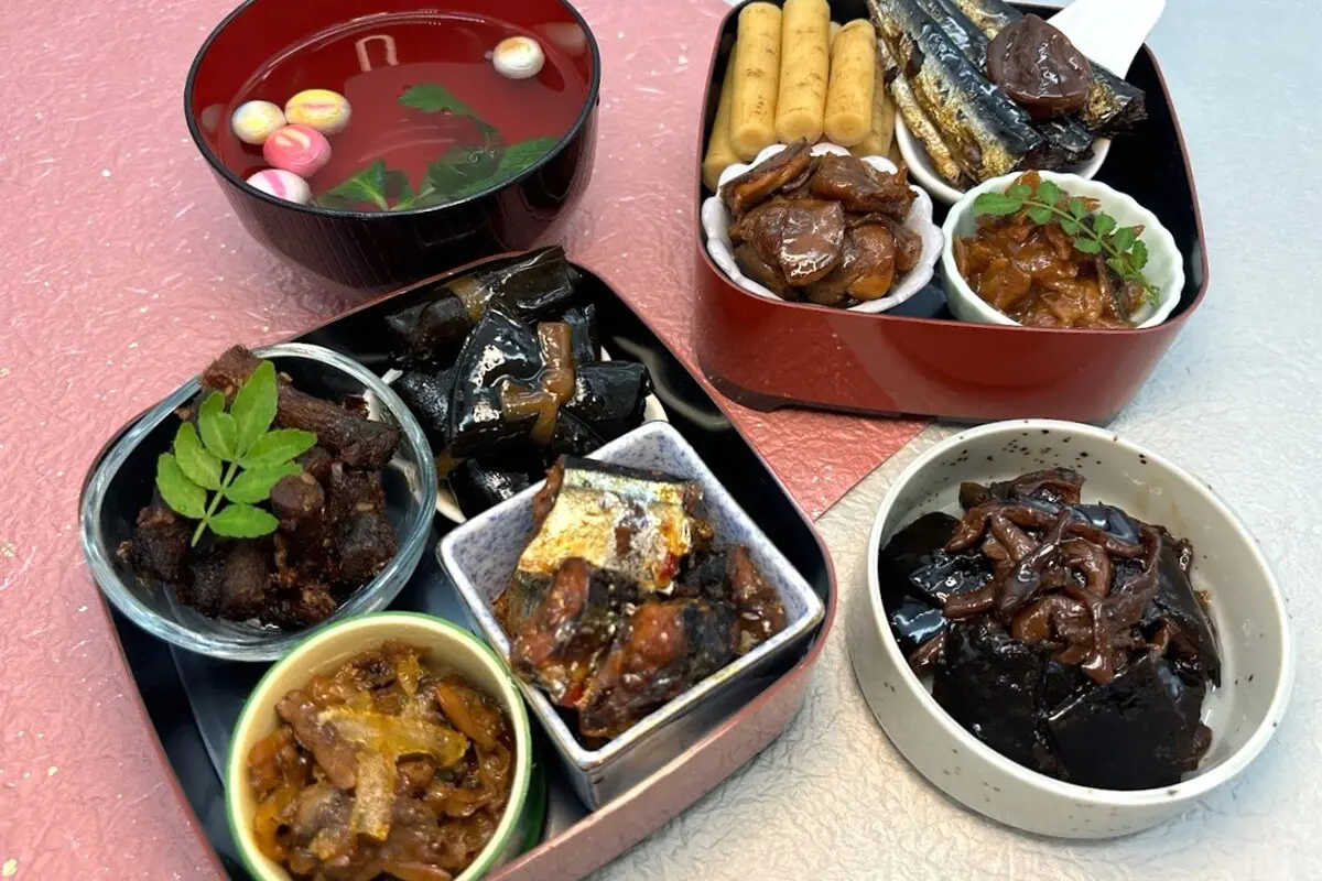 賞味期限は元日！大阪のこんぶ店から常温保存できる「非常食おせち」が