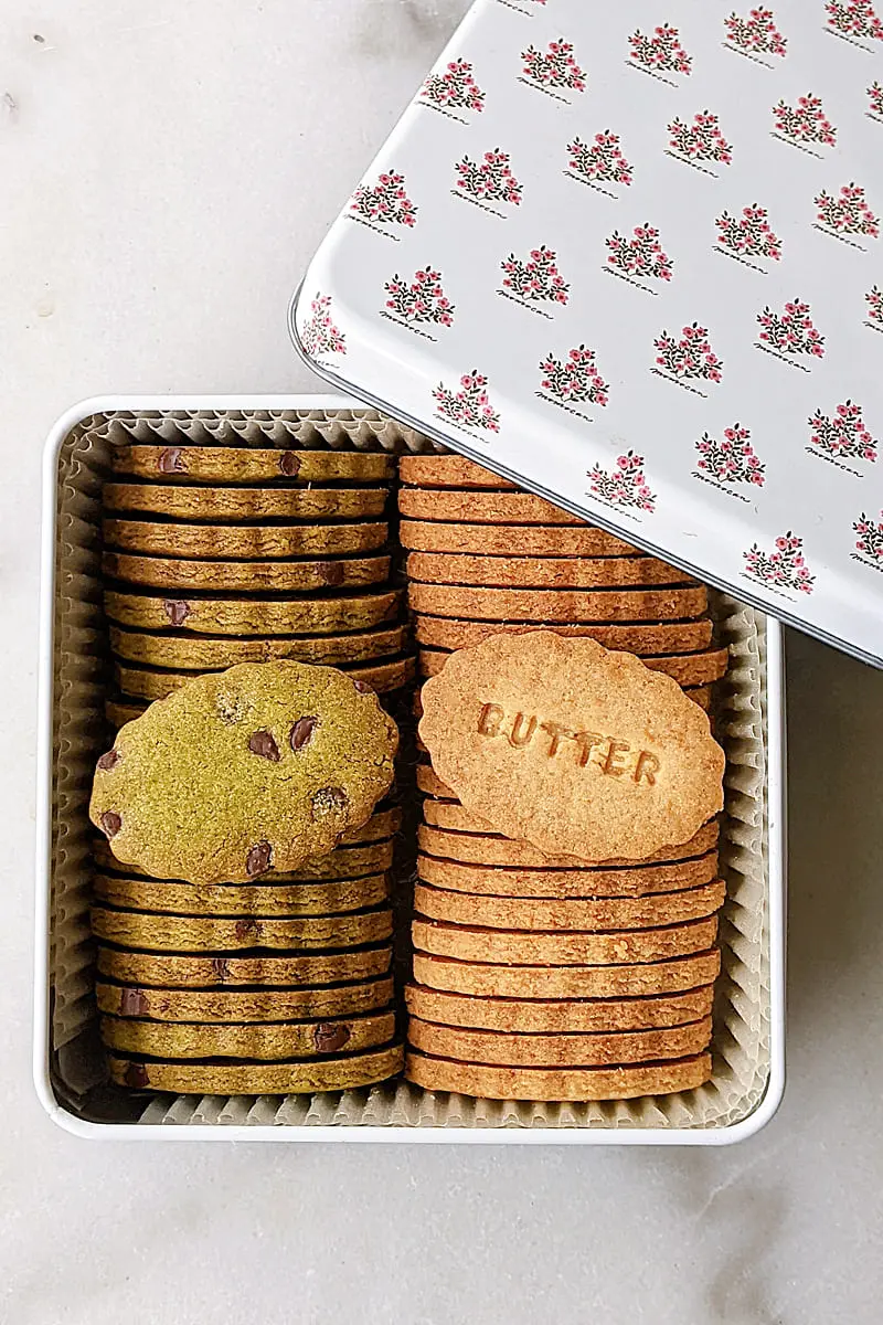うめともものおいしいクッキー缶　うめともものふつうの暮らし　缶のみ うめともものおいしいクッキー缶 うめともものふつうの暮らし 缶のみ