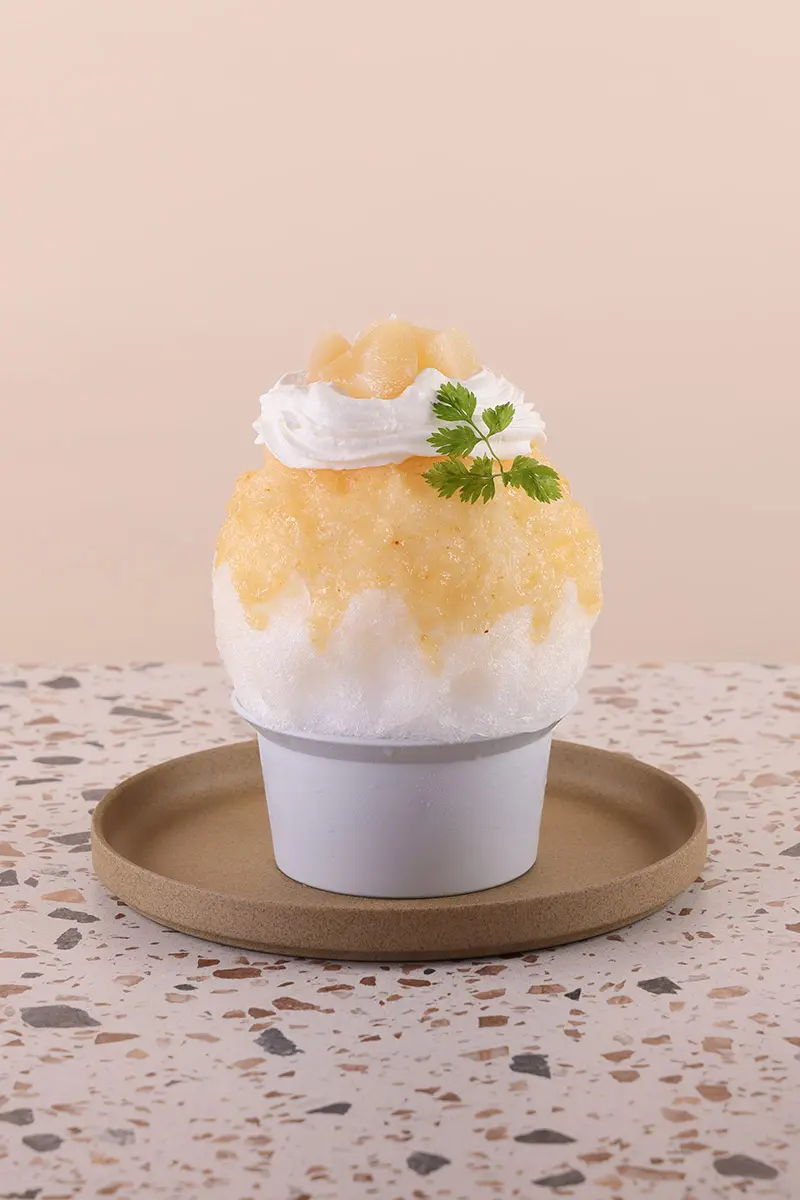 大阪・箕面の名店「山ト氷」で人気かき氷が復活！スイーツ感満点の贅沢