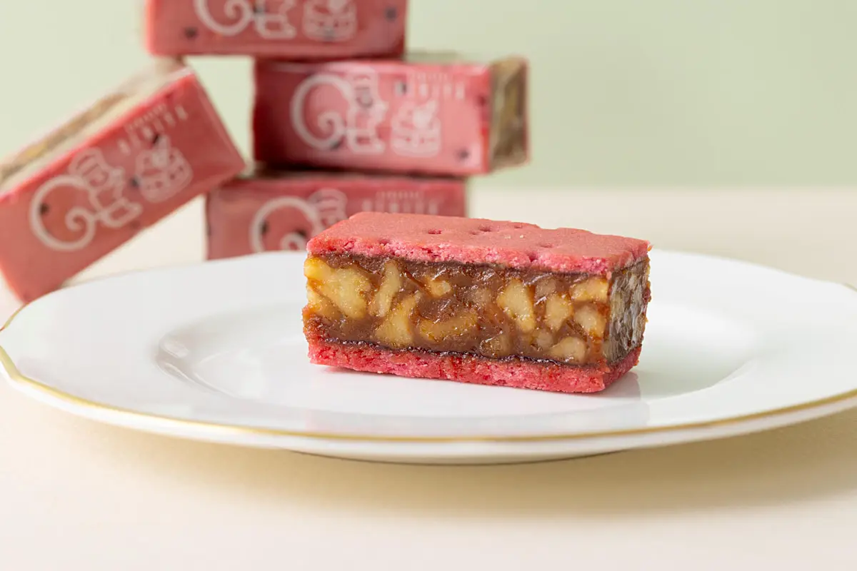 ピエール・エルメ×鎌倉紅谷！限定スイーツ「イスパハン クルミッ子