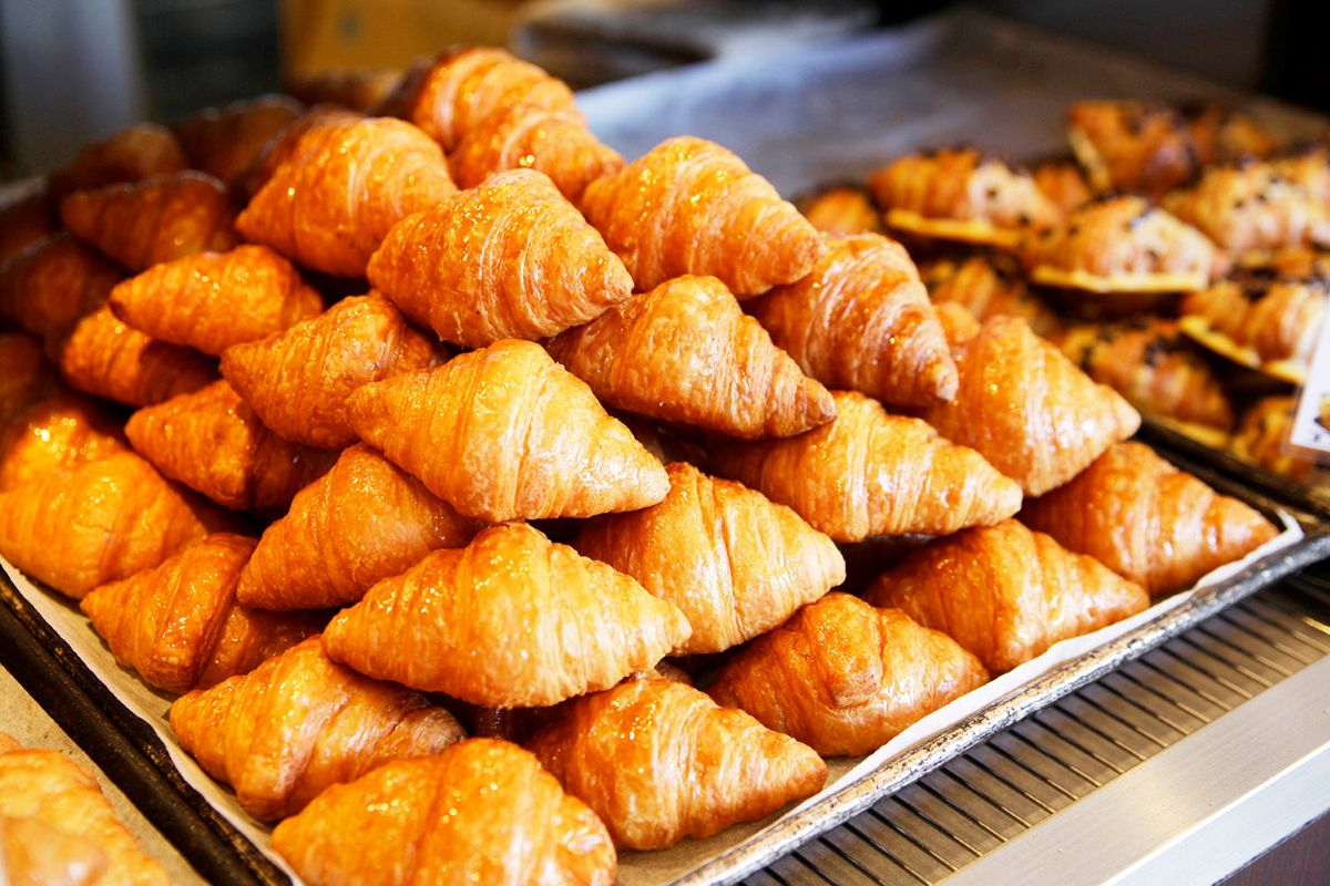 目の前で焼き上げ！ベーカリーカフェ「ル・クロワッサン」が大阪・交野市に誕生