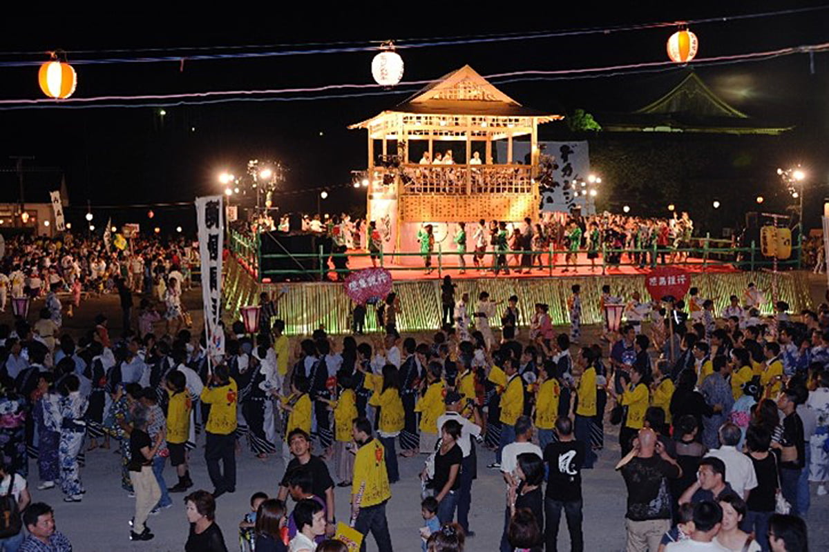 デカンショ祭のヤグラ