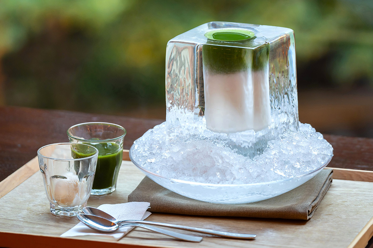 氷の器が涼やか！「アイス抹茶ラテ」がハイアットリージェンシー京都に登場