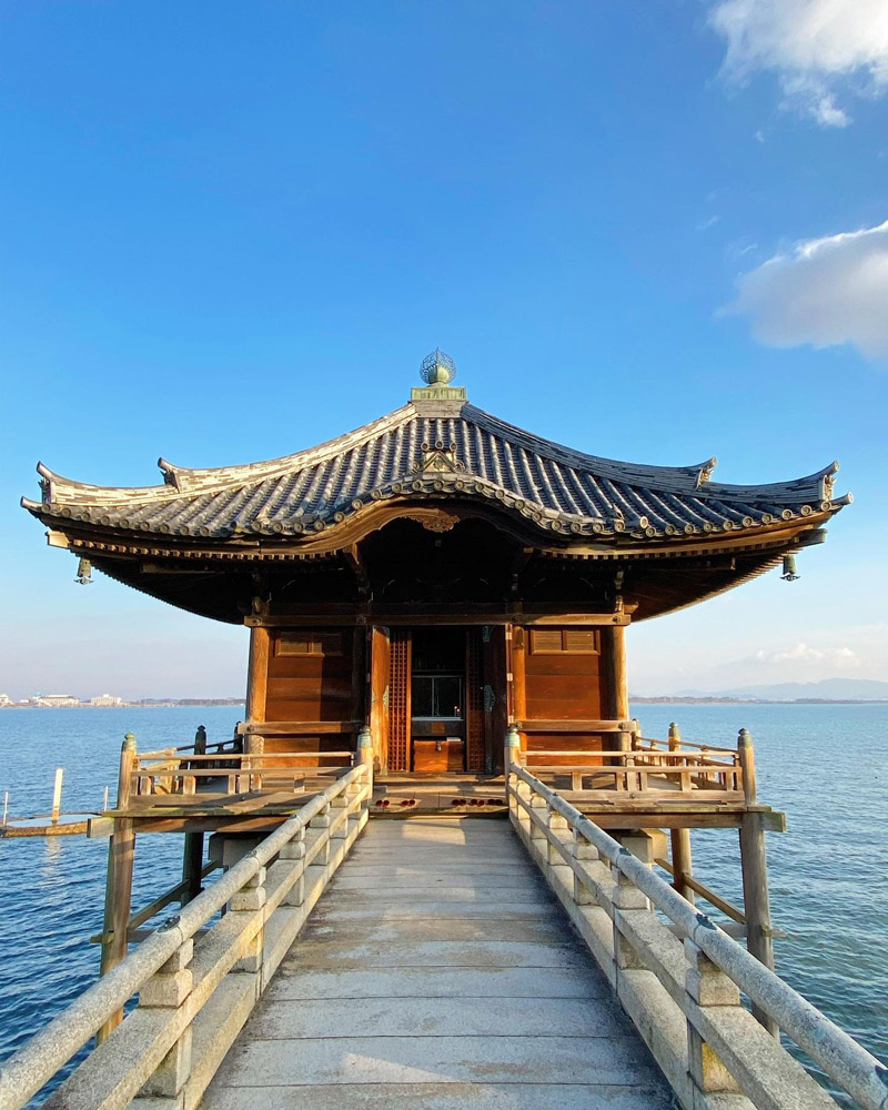 浮御堂