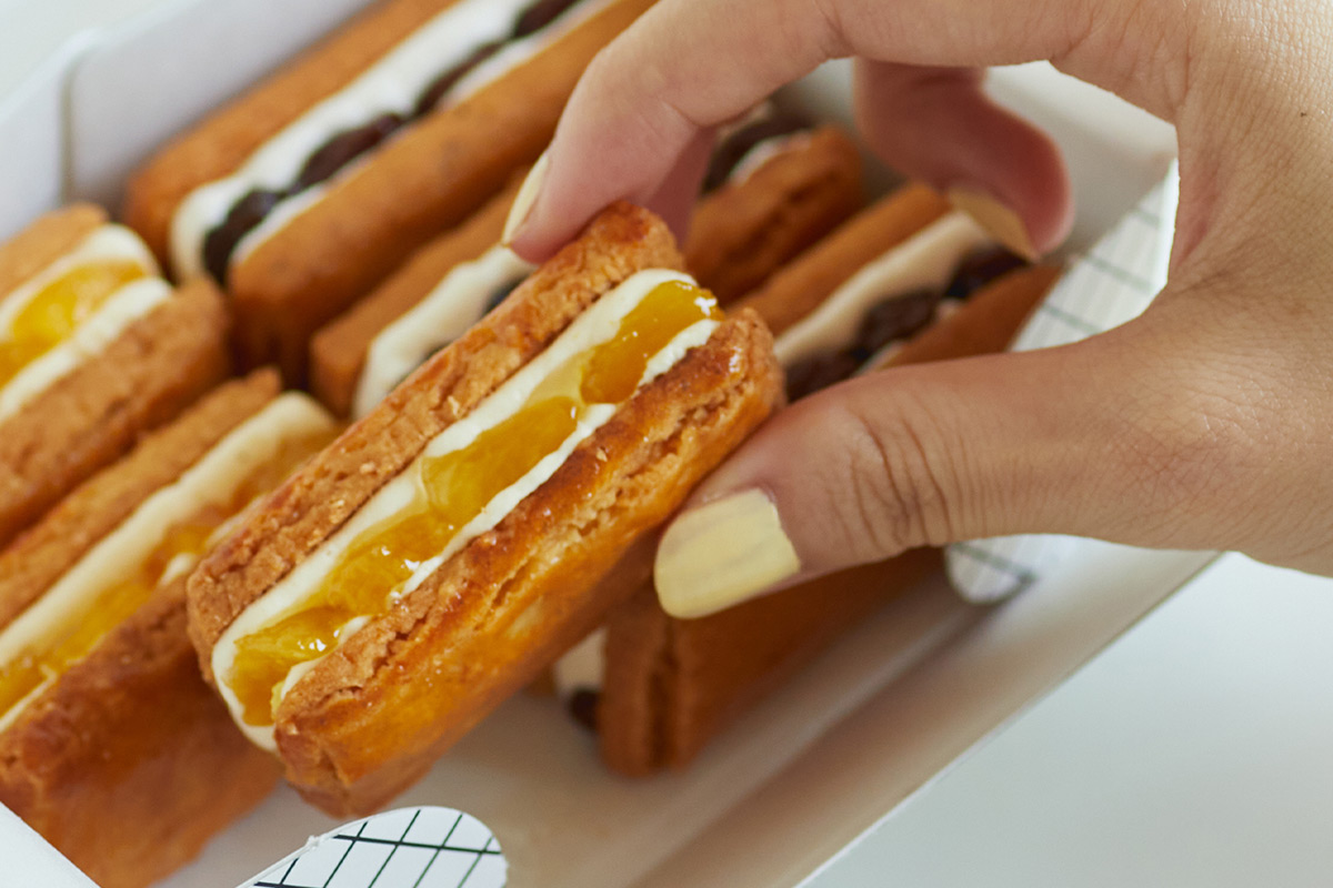 大丸梅田店に期間限定登場！レーズンやパイナップルも楽しめるサンド菓子店
