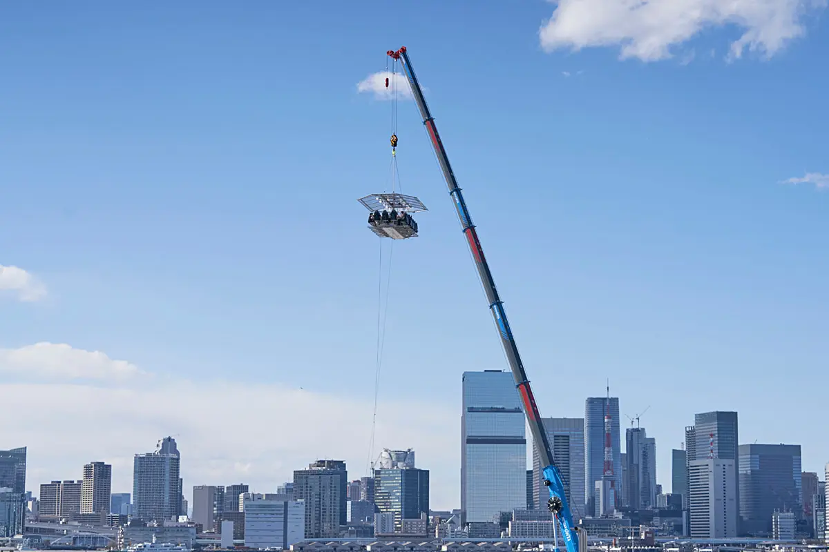 大阪初上陸！地上40mで楽しむ絶景レストラン「Dinner in the Sky