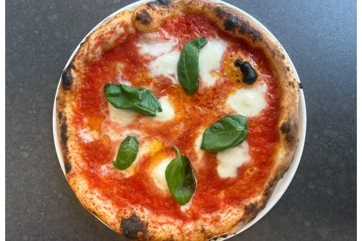 大阪で美味しいピザが味わえる人気店9選！本格石窯ピザを堪能しよう
