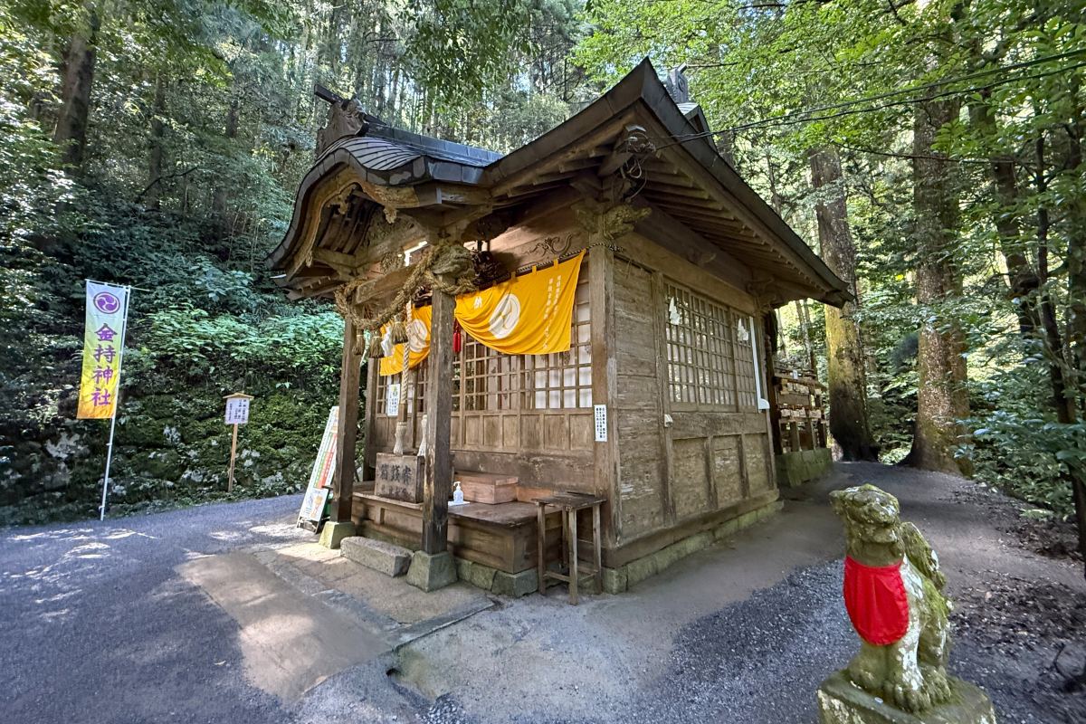 鳥取県の金持神社