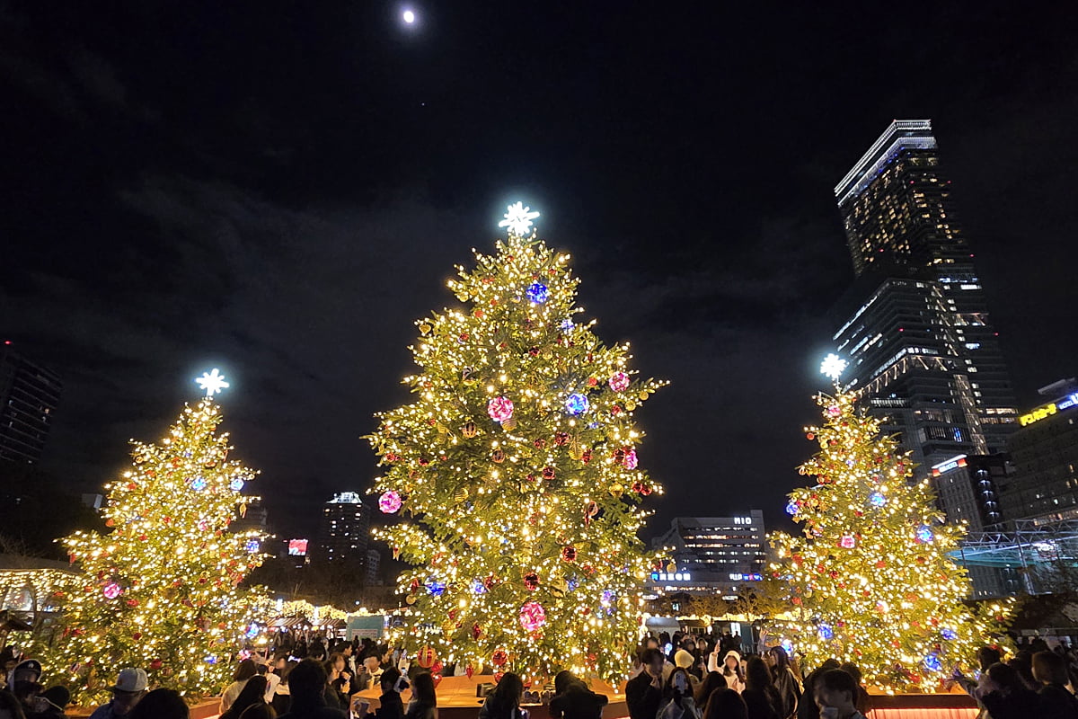 天王寺に巨大ツリー登場！「クリスマスマーケットin大阪」今年も開催