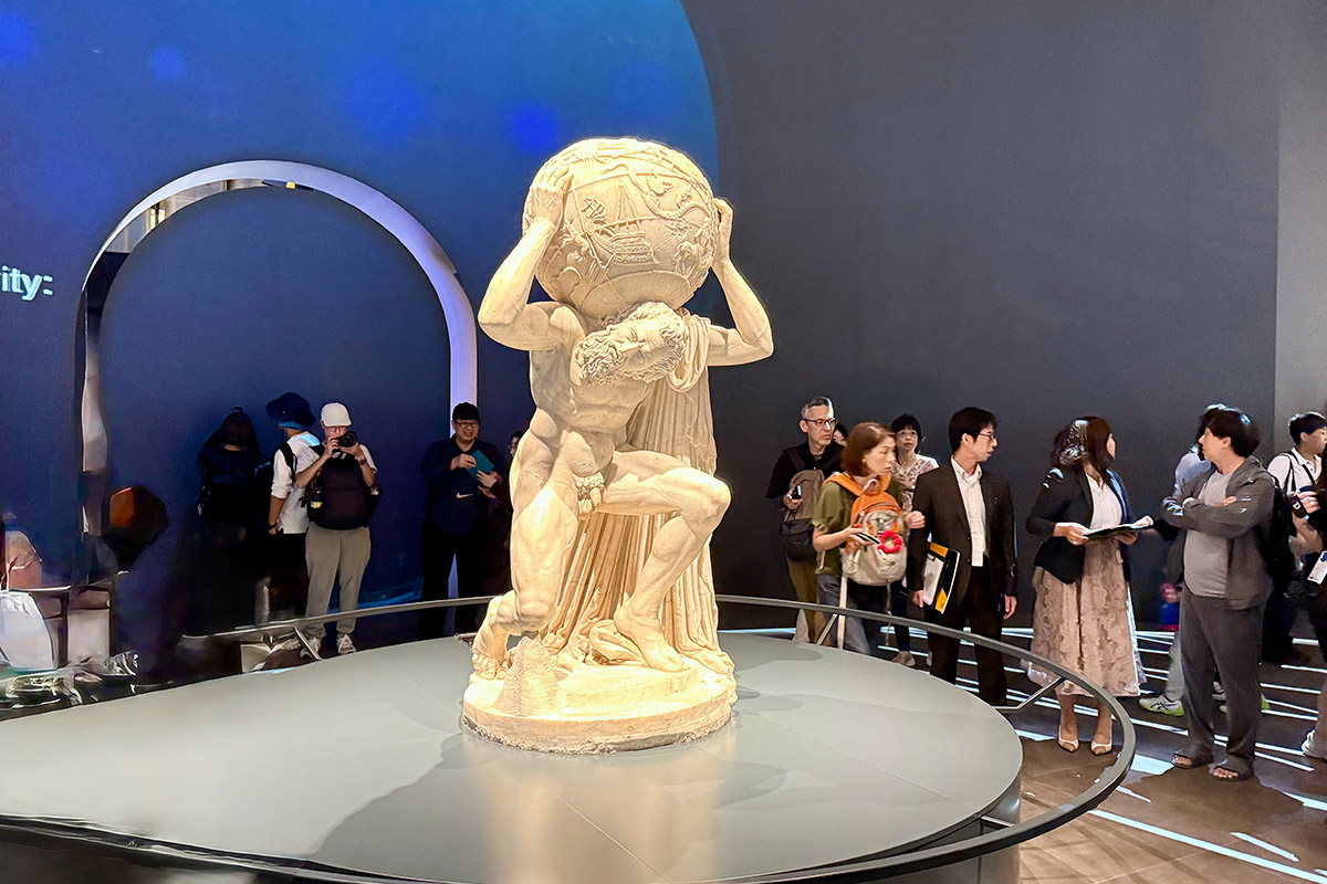 万博で話題の「ファルネーゼのアトラス」が大阪市立美術館で特別展示へ