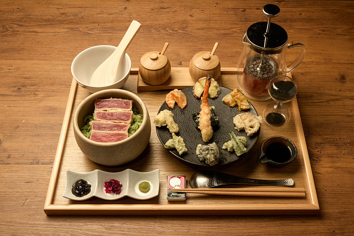 天丼マグロのせ