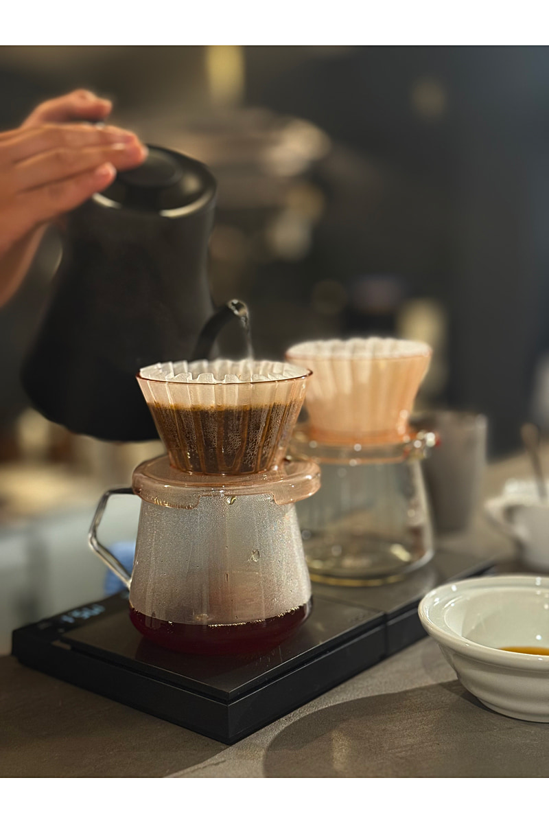 ハンドドリップで淹れるコーヒー