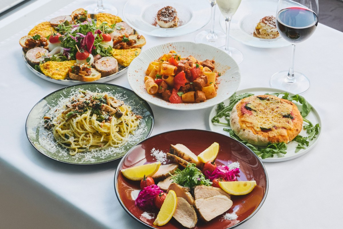 【関西】冬のお出かけスポット2025！ライトアップや期間限定イベントも