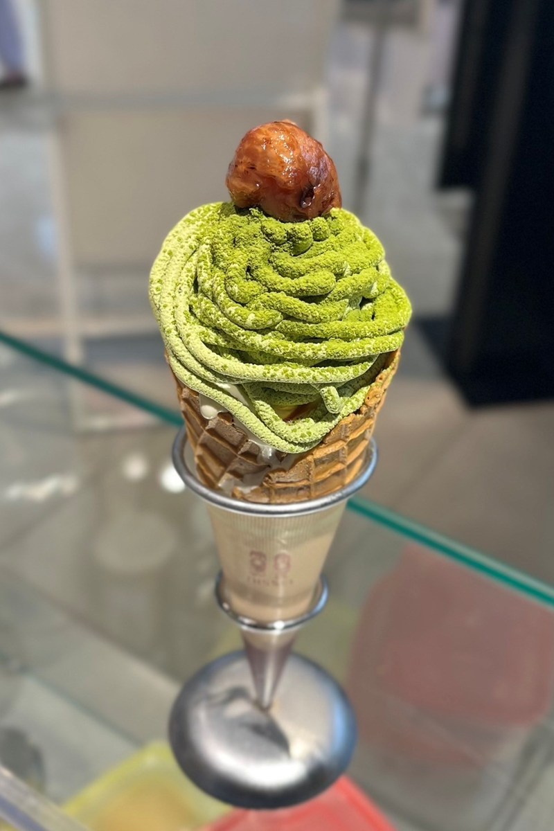 シルクレーム阪急三番街の渋皮栗の抹茶モンブラン