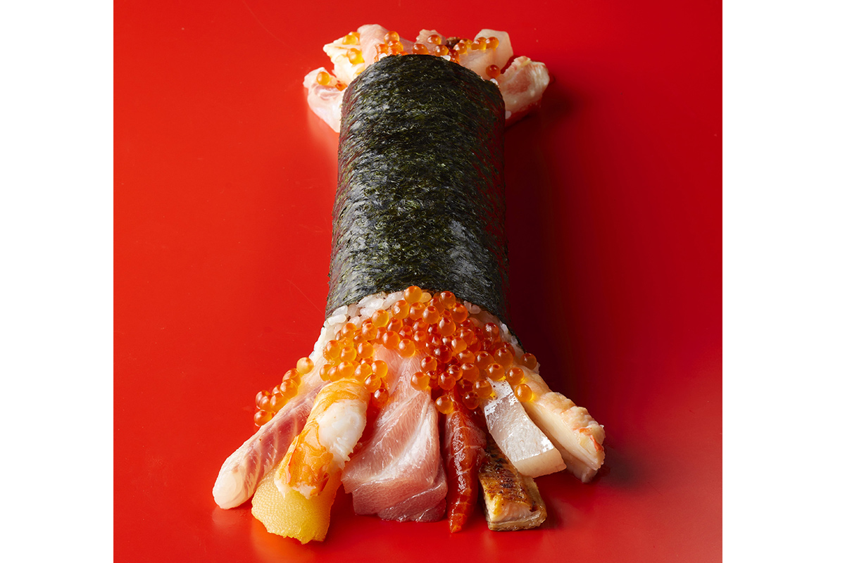 1万円超えも登場！阪神梅田本店の豪華＆変わり種「恵方巻2026」