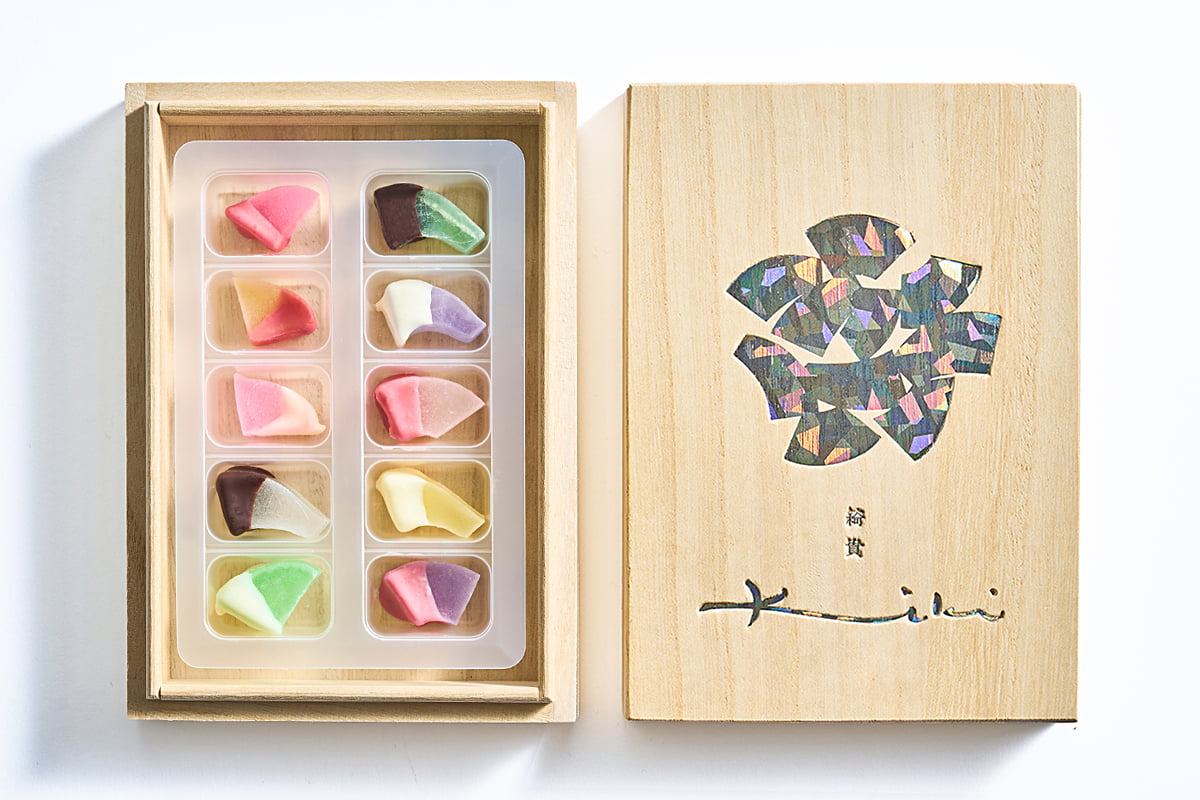 桐箱のパッケージ