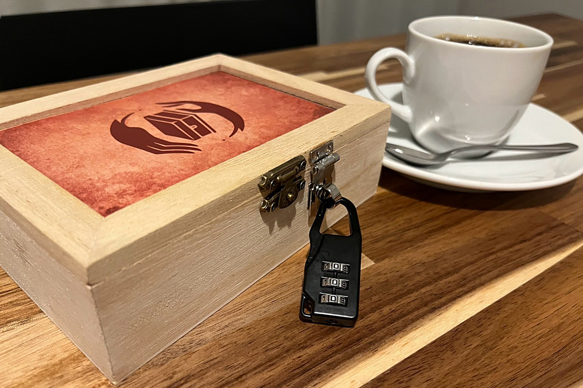 解き終わるまで帰れない！関西初上陸の謎解きカフェ「はてな珈琲店」梅田に登場