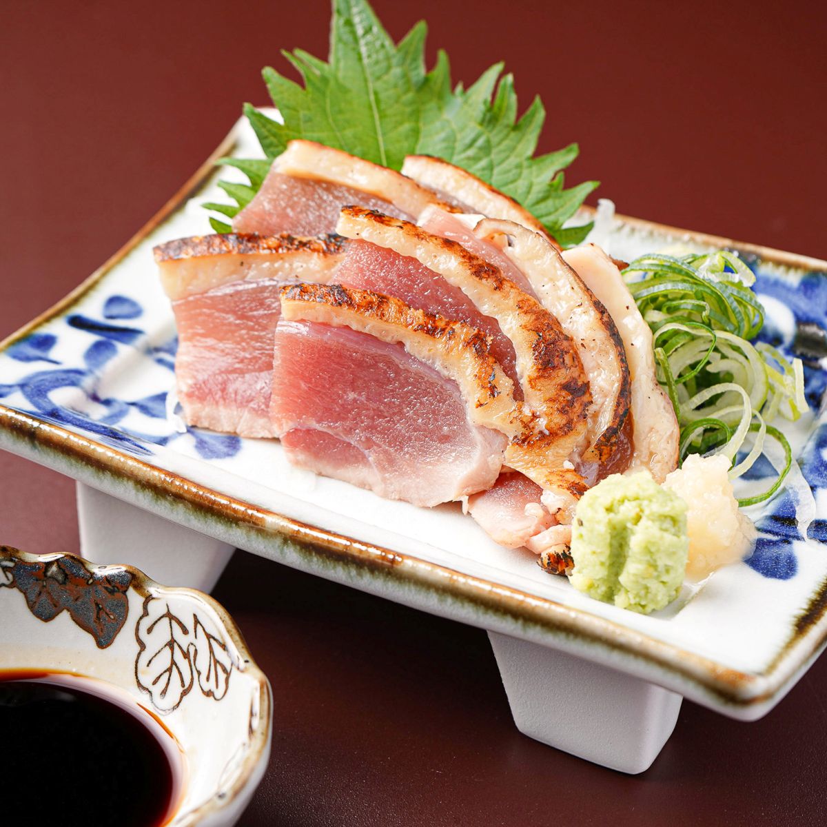 やきとり鶏丸石山店の鶏もものタタキ