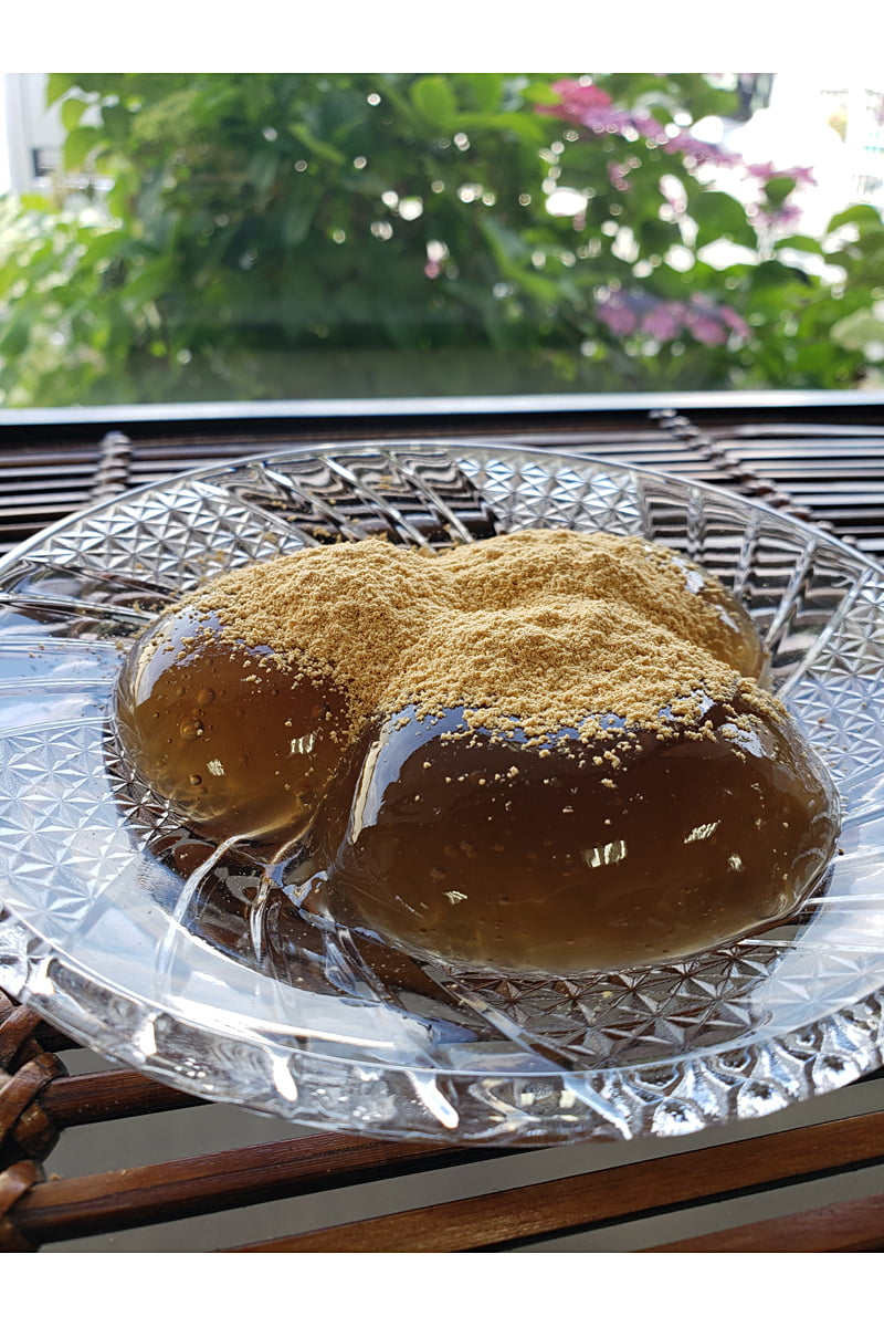 本わらび餅の江戸屋