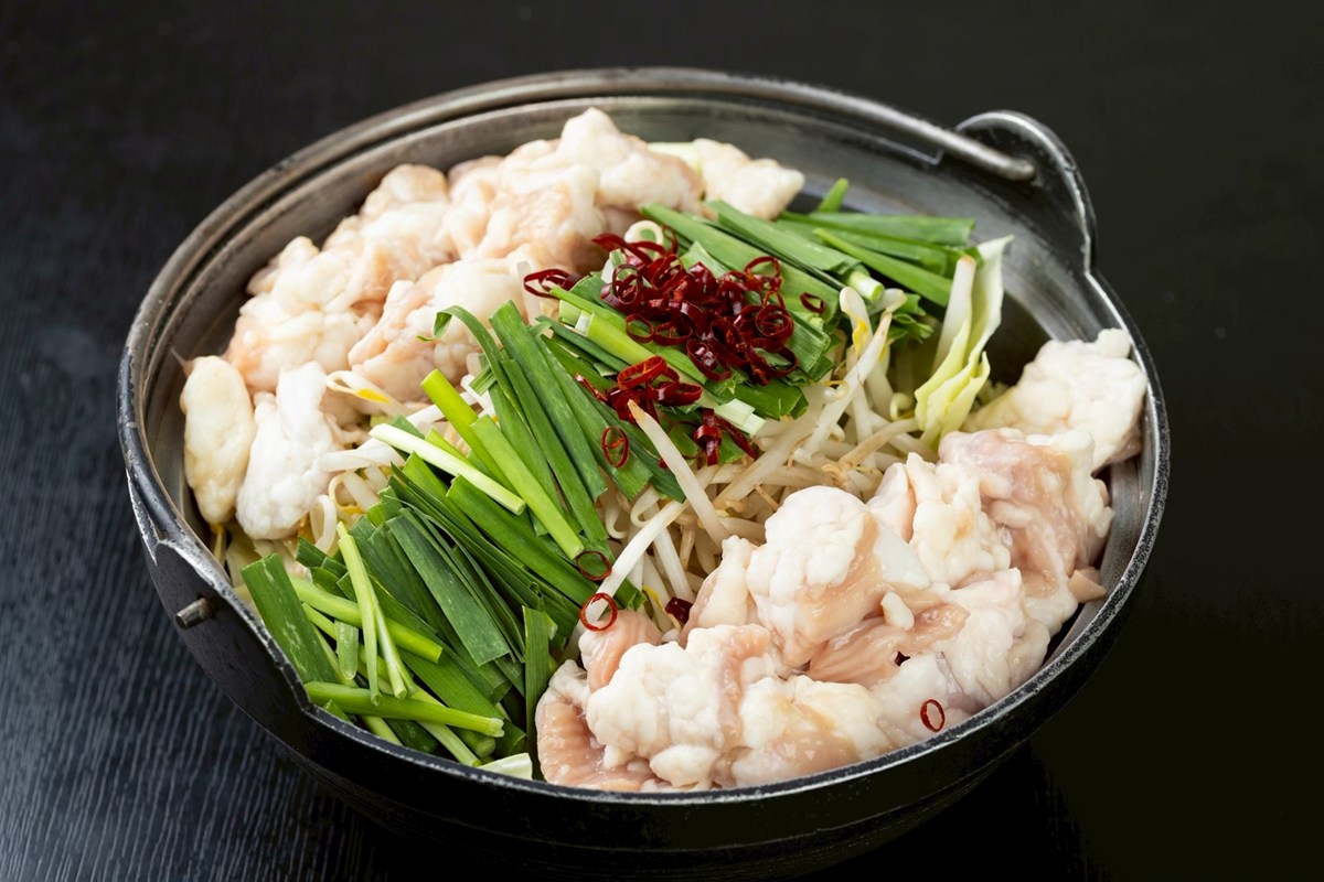 炭火焼ダイニングおかげ家梅田店の黒もつ鍋