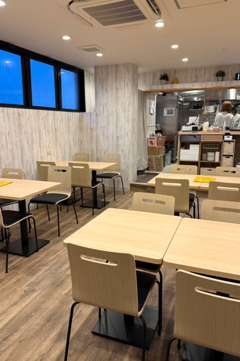 メルシーヴィーガンラーメンの店内