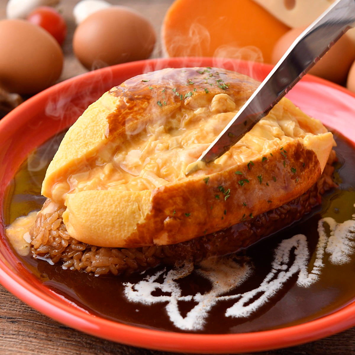 デミグラスソースのオムライス