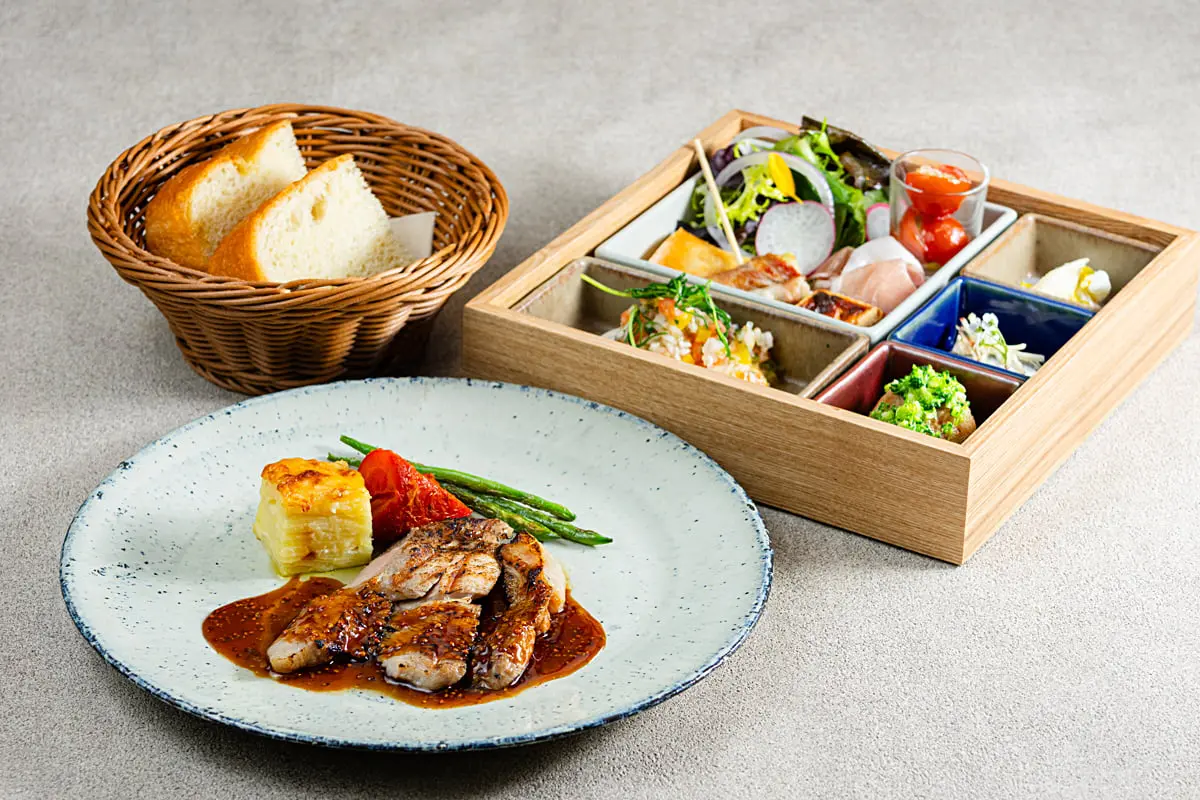 食の社交場”として誕生！中之島・中央公会堂に新洋食レストランが