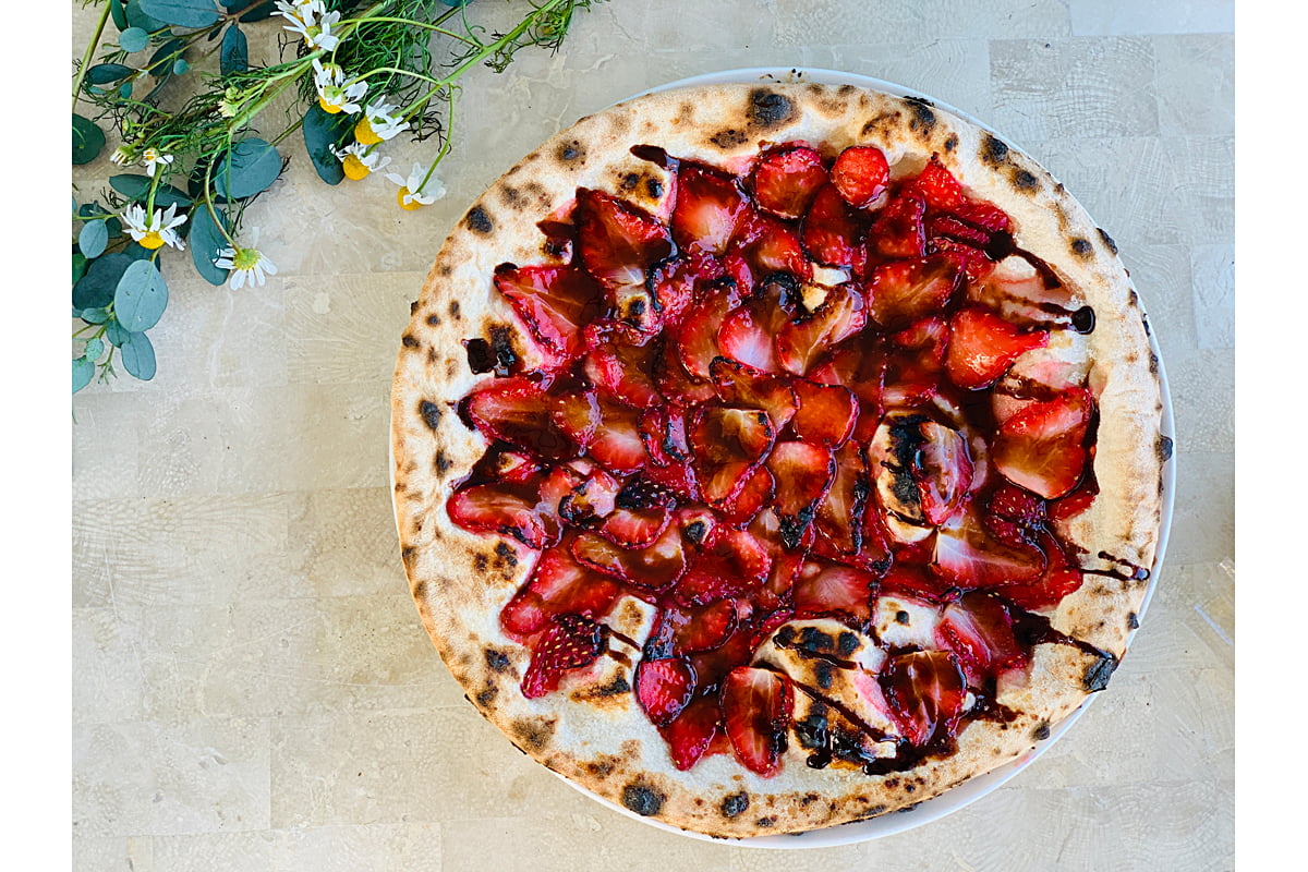 いちごとチョコのピッツァ