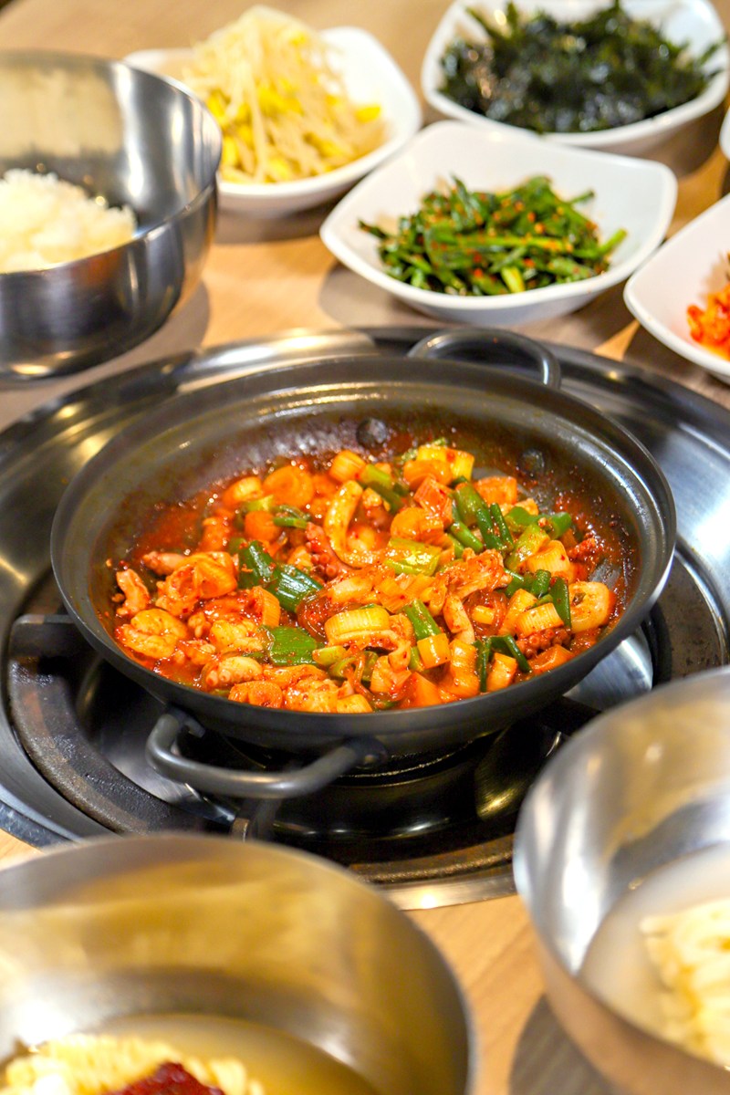 ケミチプ阪急かっぱ横丁店のナッコプセ