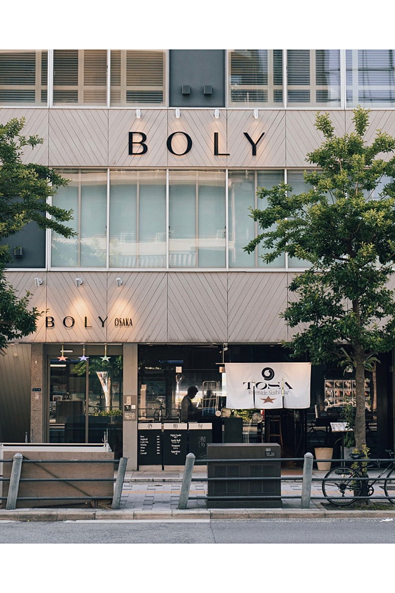 ボリー大阪の外観