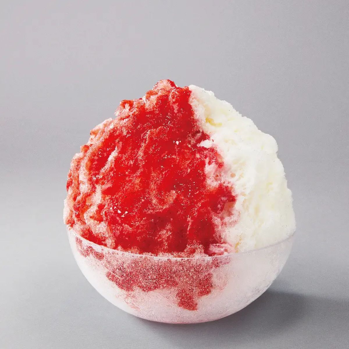 和カフェツムギの天然水の削り氷