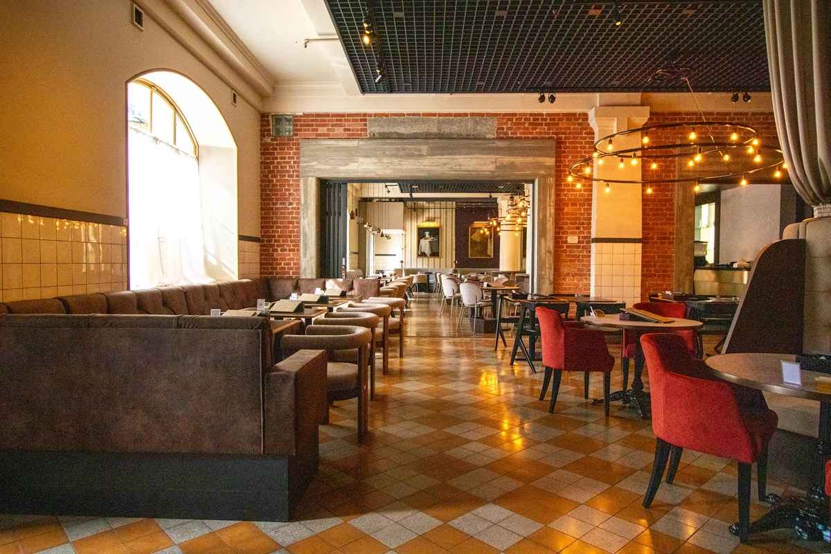 ドローイングハウスナカノシマの内観