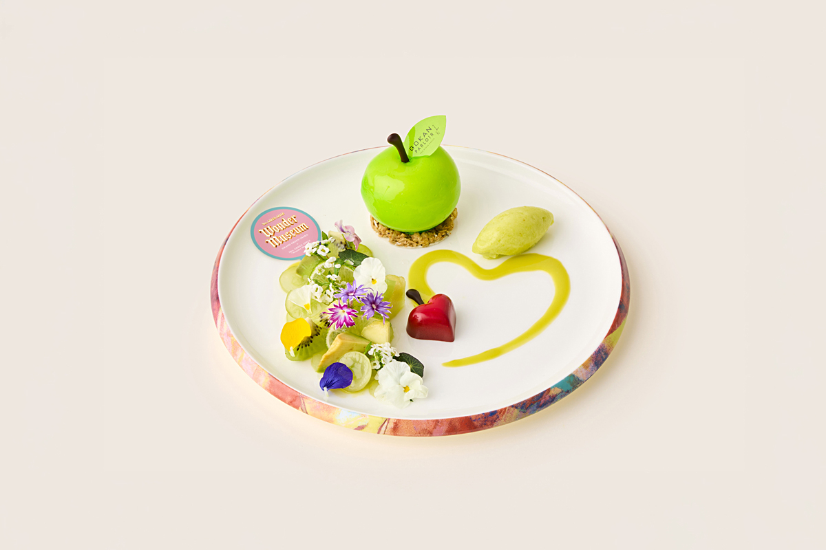 五感パーラーのグリーンアップルプレート