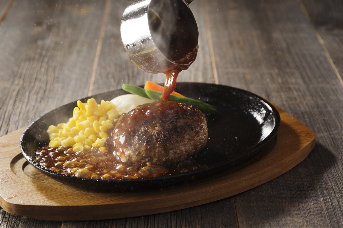 グリル大宮のデミグラスハンバーグ