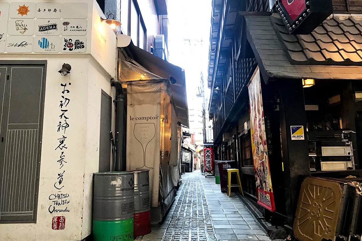 梅田で土佐グルメ＆お酒を満喫！お初天神裏参道で11周年祭開催