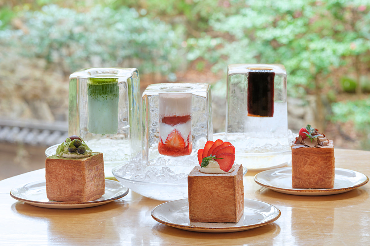 氷の器で味わう！京都・ハイアットの贅沢ストロベリーラテが期間限定で楽しめる