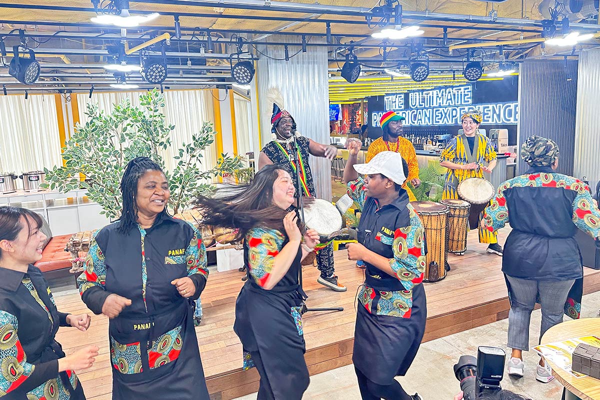 【大阪】関西万博の熱狂を再び！アフリカンレストラン「PANAF’」オープン（編集部レポ）