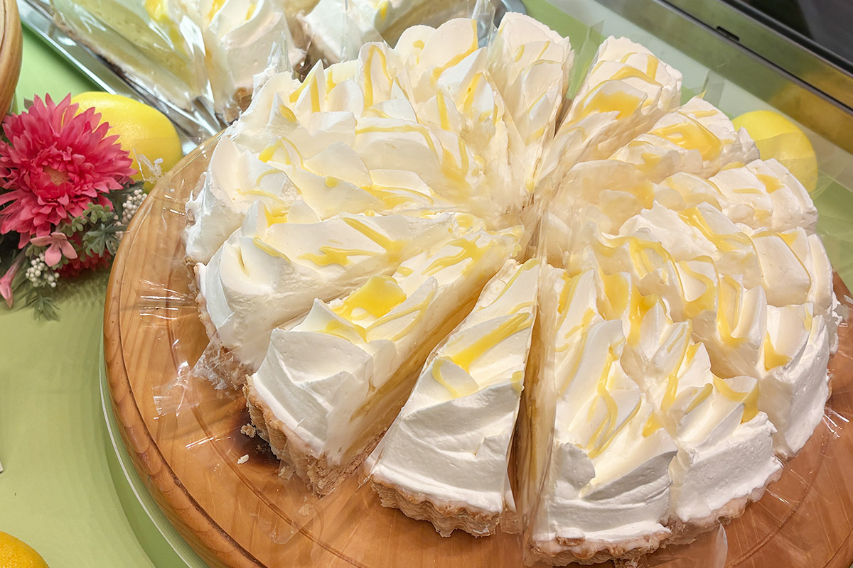 アラカンパーニュのレモンパイのタルト